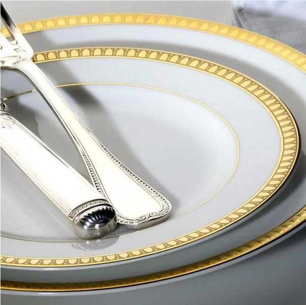 "Dinner plate with gilding "Malmaison" CHRISTOFLE_7646115 photo