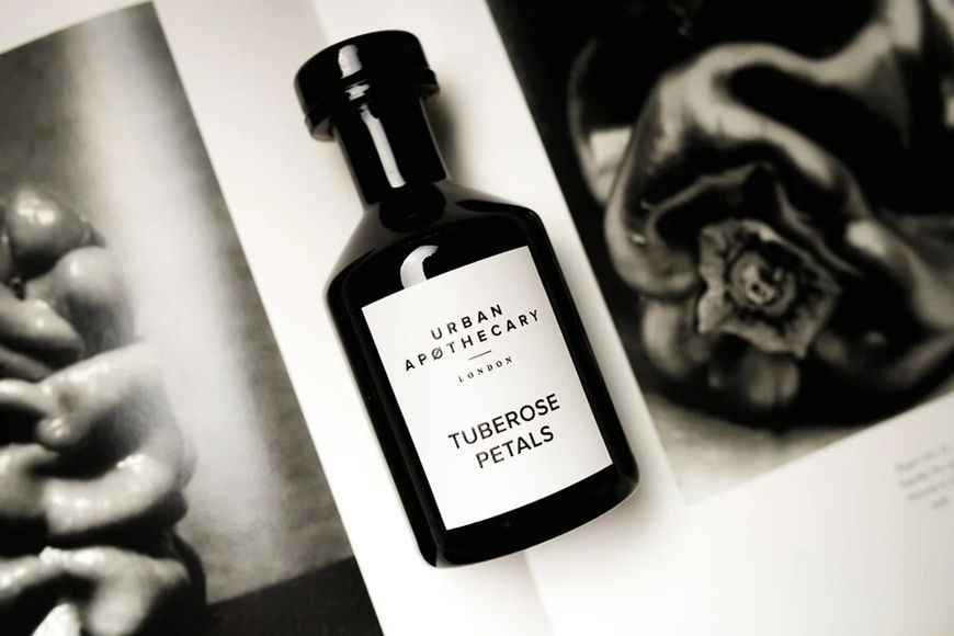 Urban apothecary Tuberose Petals Aroma Diffuser for the home with the scent of tuberose and herbs Urban apothecary Tuberose Petals Urban_apothecary_UALWTPD200 photo