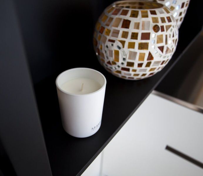 Aromatic candle Mr&Mrs BLANC CANDLE 05 Rosewood Of Quebec 250g HOLANDJBLACAN005 photo