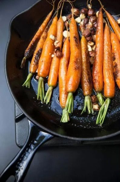 Le Creuset Signature 20 cm black frying pan. Le Creuset20182200000422 photo