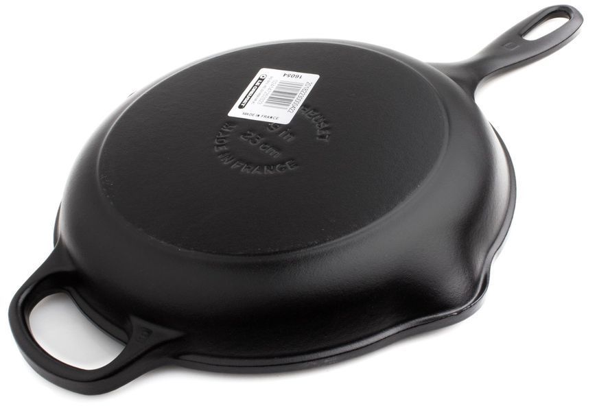 Le Creuset Signature 20 cm black frying pan. Le Creuset20182200000422 photo