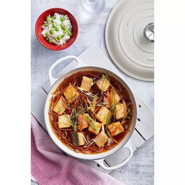 Кастрюля 3,5 л 30 см Le Creuset Signature 3,5 л 30 см низкая бежевая Le Creuset21180307164430 фото