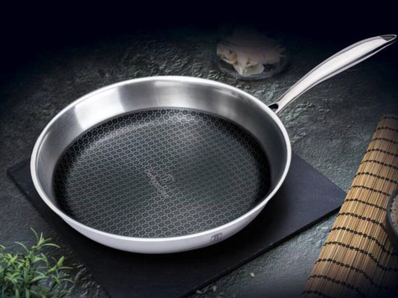 Berlinger Haus Eternal Collection 28 cm non-stick frying pan. Berlinger HausBH-6557 photo