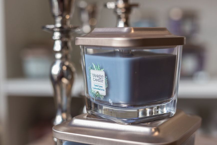 Ароматическая свеча Yankee Candle ELEVATION MEDIUM HOLAND1591091E фото