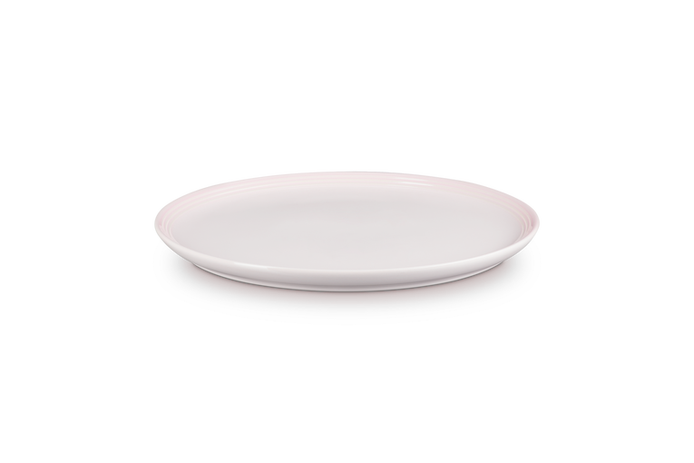 Le Creuset Coupe 16-piece dining set for 4 people. Le Creusetle_dinnerware_set_m photo