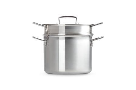 Le Creuset 3-PLY 5-liter pot with a steam insert for pasta. Le Creuset96200520001000 photo