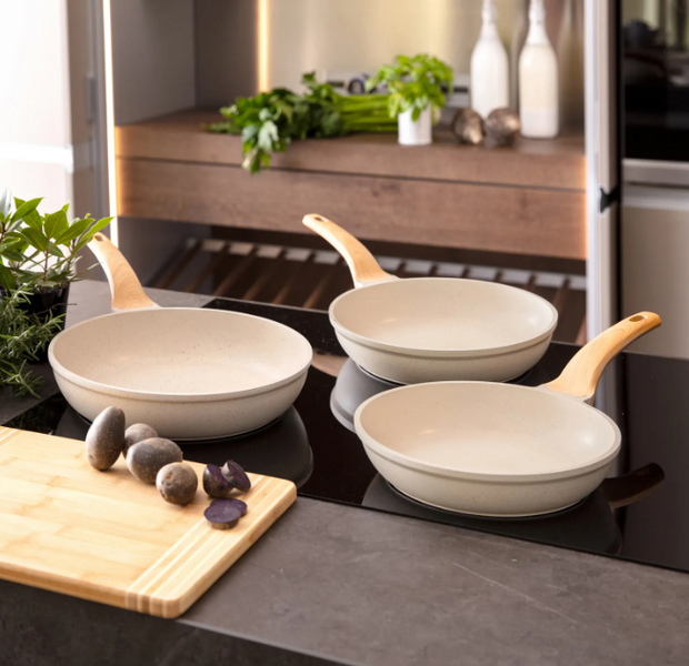 Set of 3 Kasanova Eco White frying pans. LEGOURMETМАС031305НОК photo