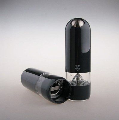 Set of electric mills for salt and pepper Peugeot Alaska 17 cm. Peugeot2/28503 photo