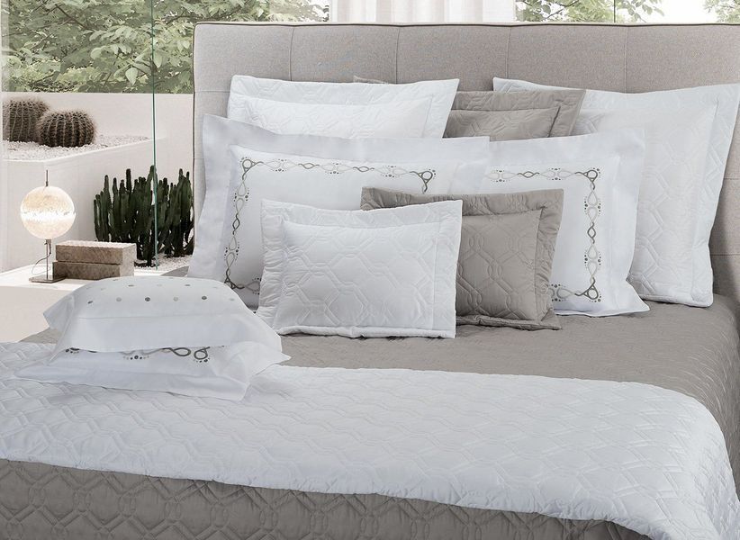 Декоративная подушка Vera Loren Vera Italian Linens40609120 фото