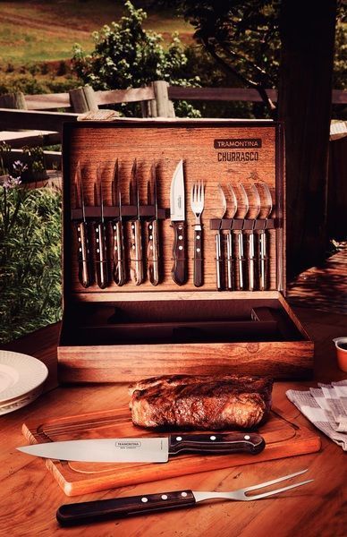 Tramontina Barbecue Polywood 15-piece grill tool set in a box. Tramontina21198/970 photo