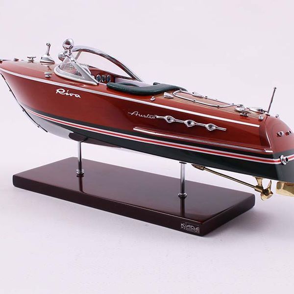 Декоративний макет катера "Riva Ariston" KIADE_R NARIS 25 фото