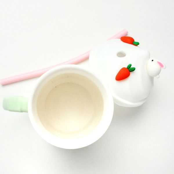 BonaDi Sweet Taste 400 ml porcelain mug with lid and straw. BonaDi927-227 photo